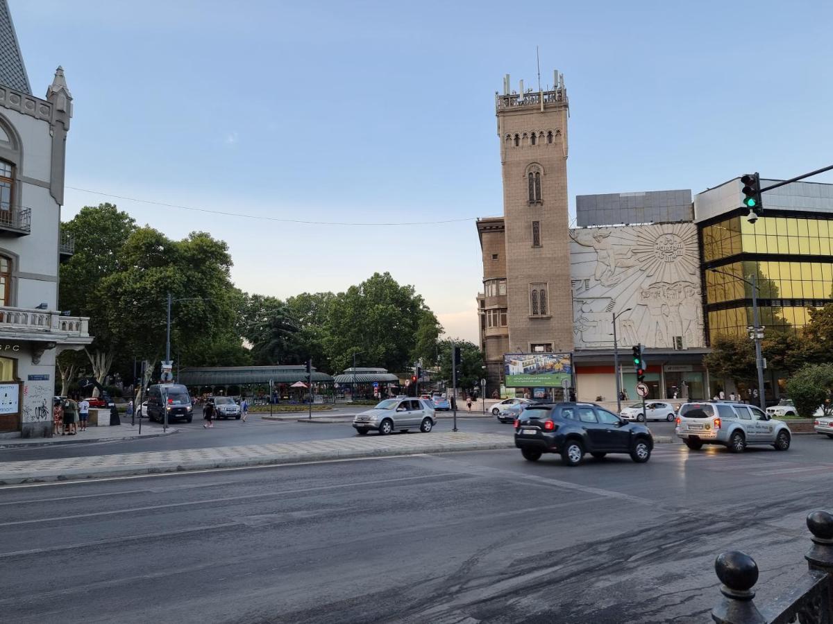 Old Tbilisi Freedom Square, Tbilisi Площадь Свободы Villa Exterior foto